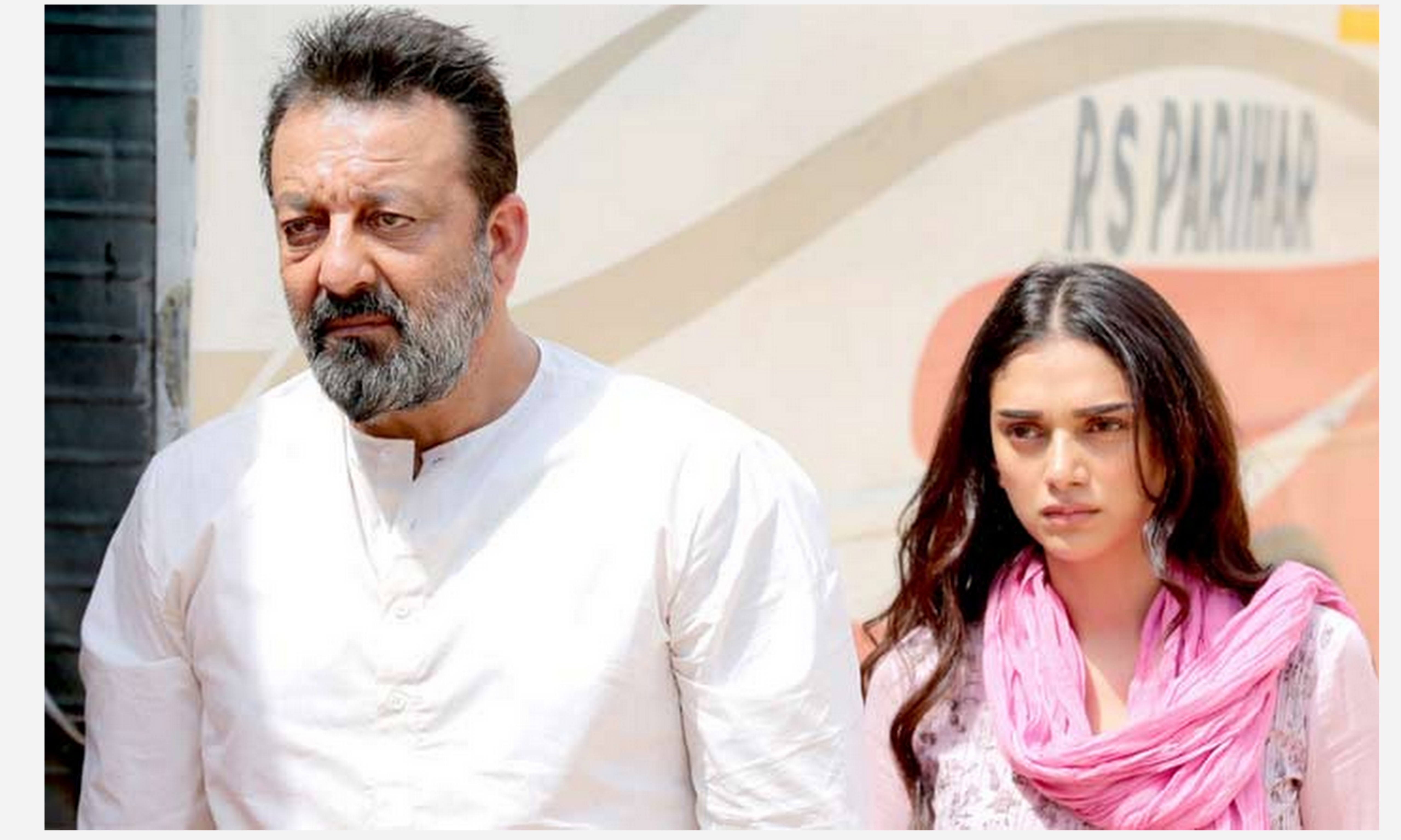 Sanjay Dutt starrer Bhoomi's movie review!