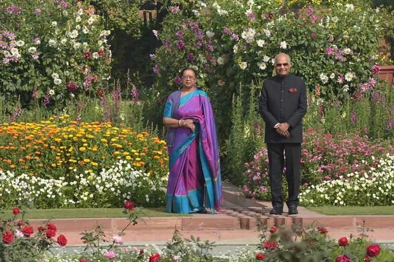 President Ram Nath Kovind Inaugurates Mughal Garden The Indian Wire