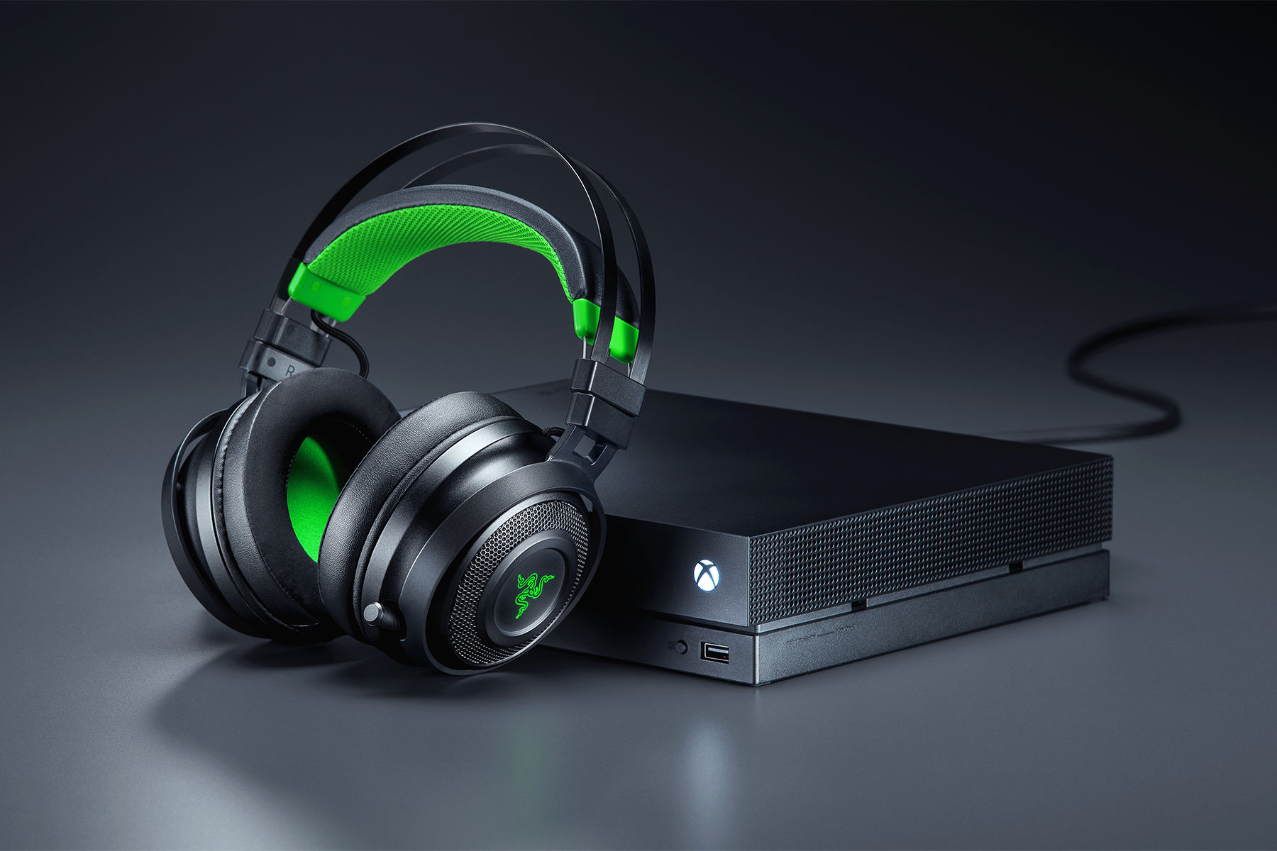 Razer Nari Ultimate is a vibreating headset for Xbox One