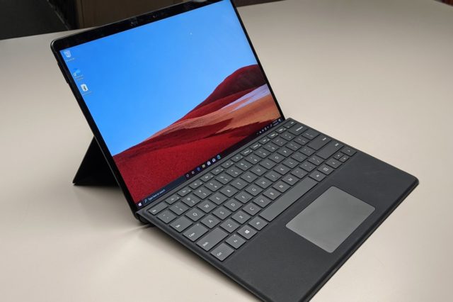 Microsoft Surface Pro 9に新色とARMバージョンが登場
