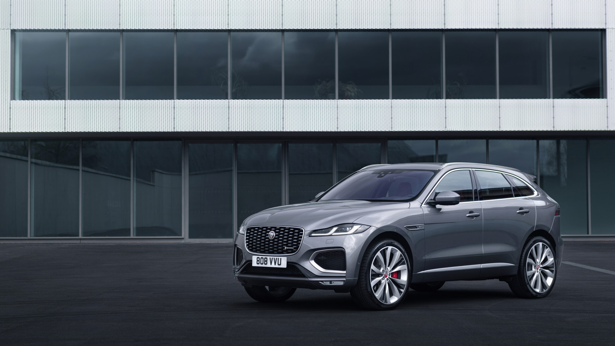 21 Jaguar F Pace Revealed Unmatched Attention To Detail The Indian Wire