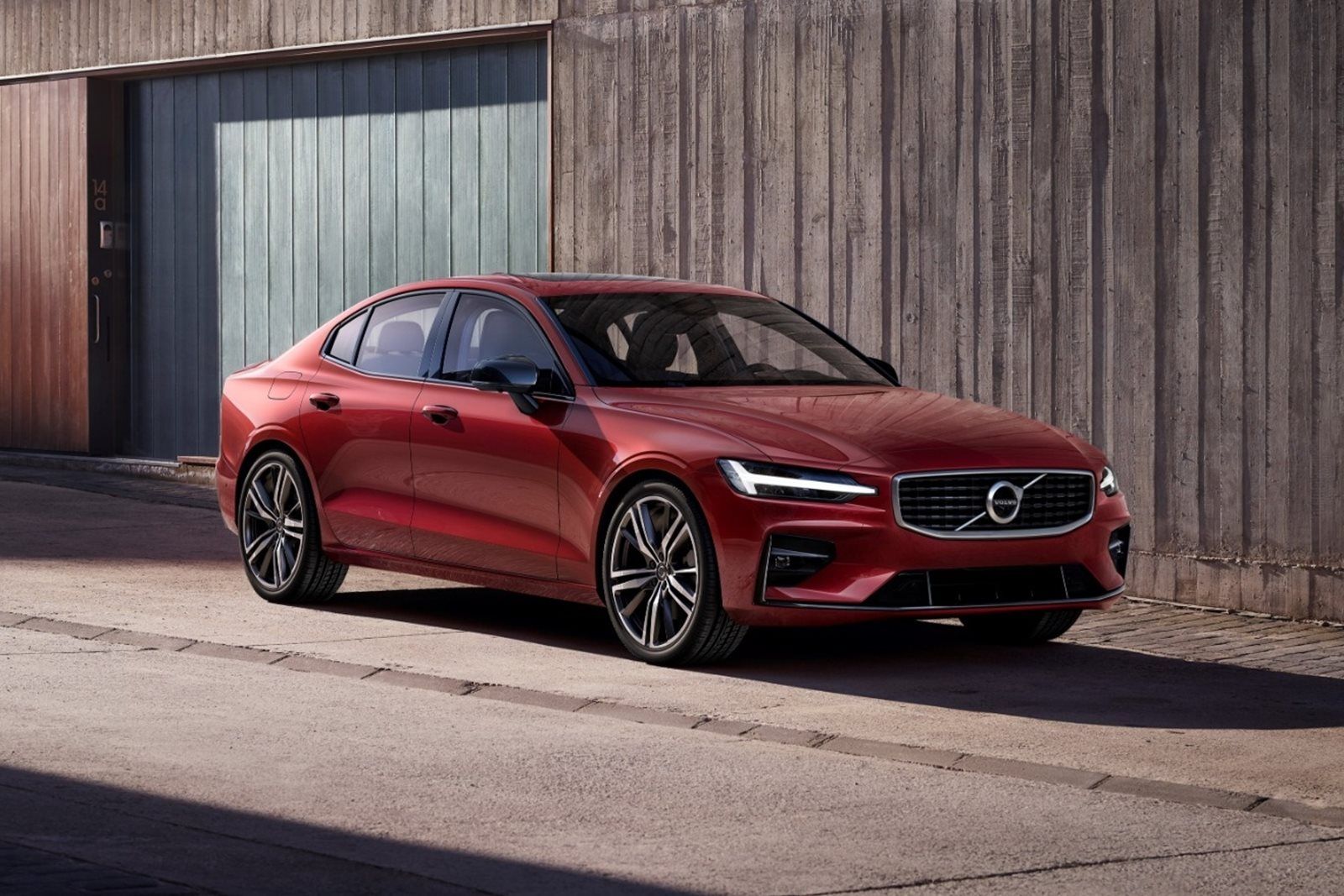 2021 Volvo S60 Launched in India