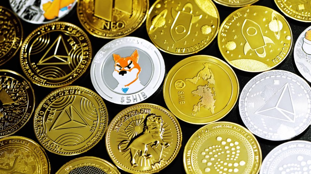 Global Crypto Market Cap Inched Up About 4% In 24 Hrs; Despite Gains Shiba Inu, Dogecoin Missed A Spot In Top 10 Cryptocurrencies--Bitcoin tops the chart