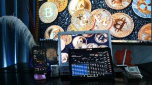 Global Crypto Market Cap-- Bitcoin, Shiba Inu, Dogecoin