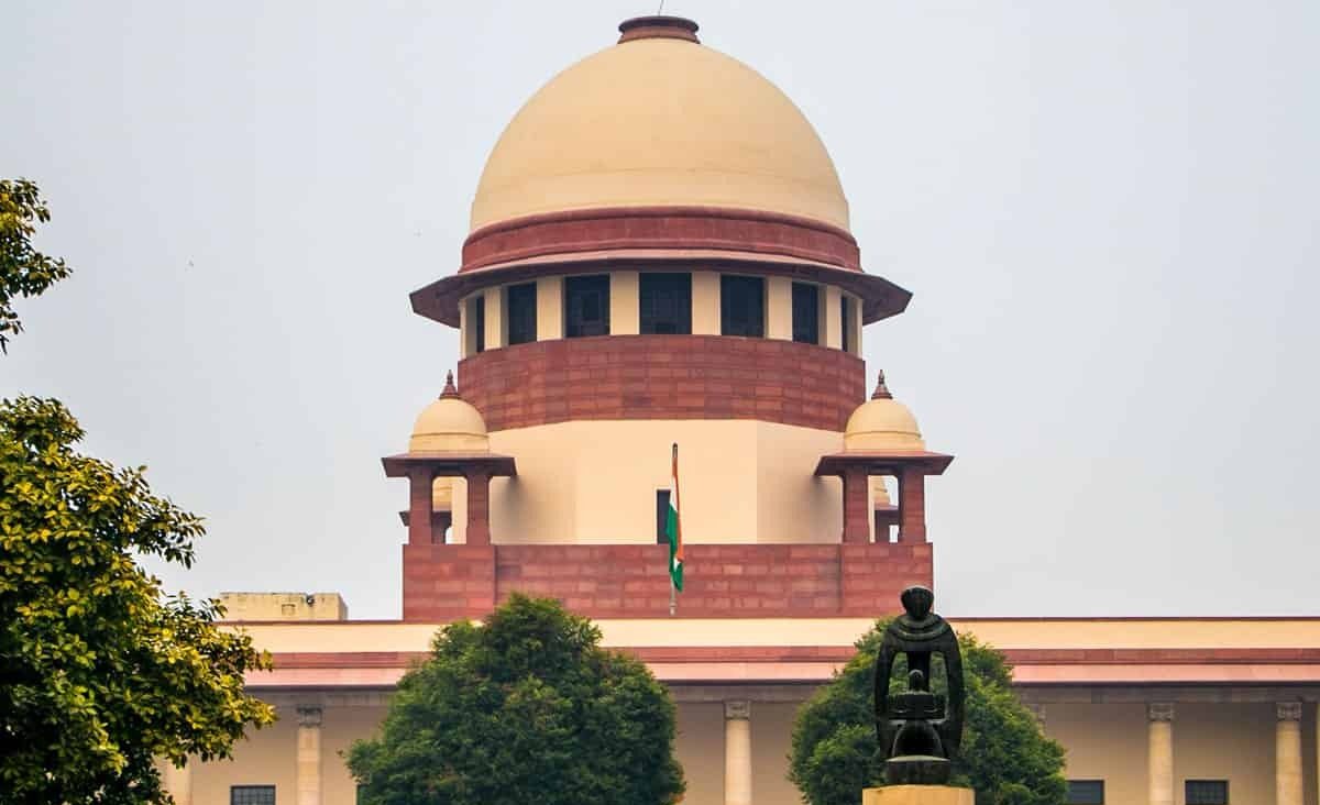Maharashtra: SC accepts Banthia Commission report, grants 27 percent reservation in local bodies to OBCs