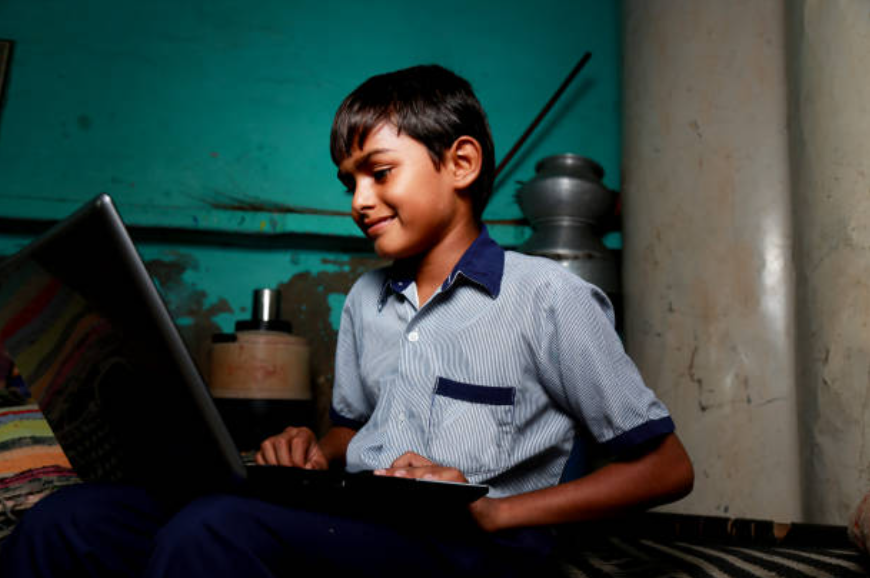 Delhi CM Kejriwal claims Delhi Government first to launch virtual school, NIOS refutes