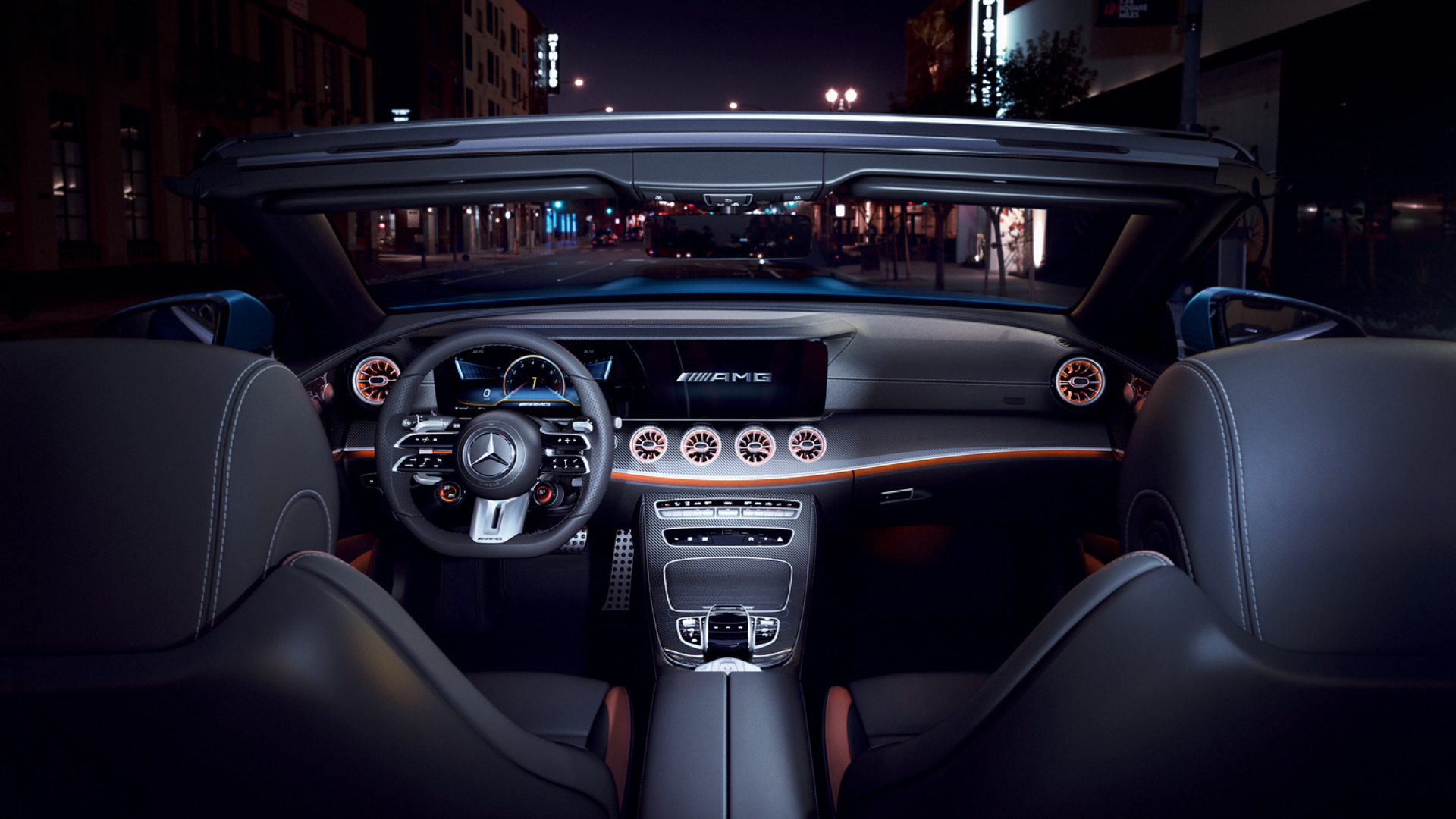 Mercedes-AMG E 53 Cabriolet Interior